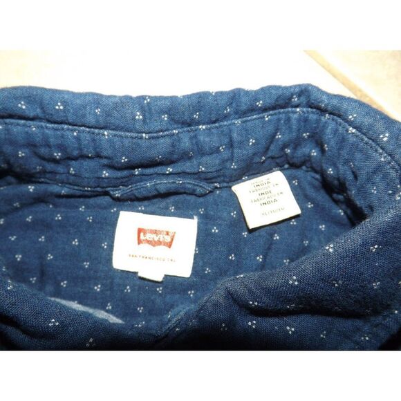 Levi's Button Up Shirt Men Sz XL All Over Print Long Sleeve Blue - Picture 6 of 8